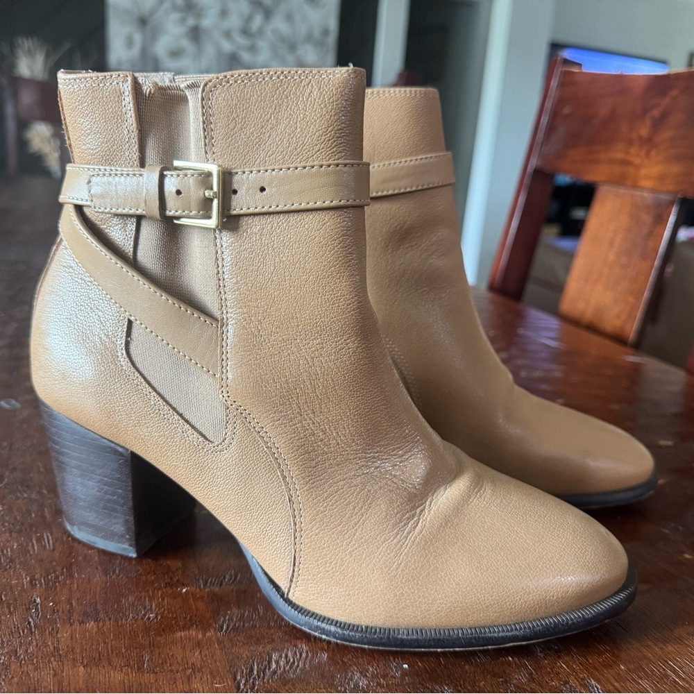 Jack Rogers Leather Taylor Ankle Boots